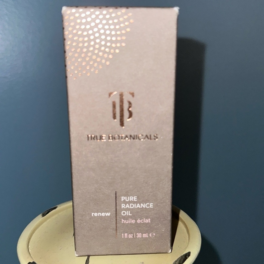 True Botanicals Pure Radiance Oil- 1 ox